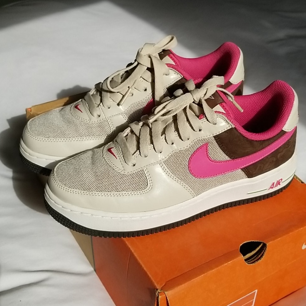 Nike Women's Premium Edition 2006 Air Force 1